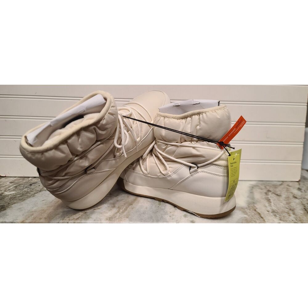 All In Motions Womens Water Repellent Cream Color Boots Size 12 NWT